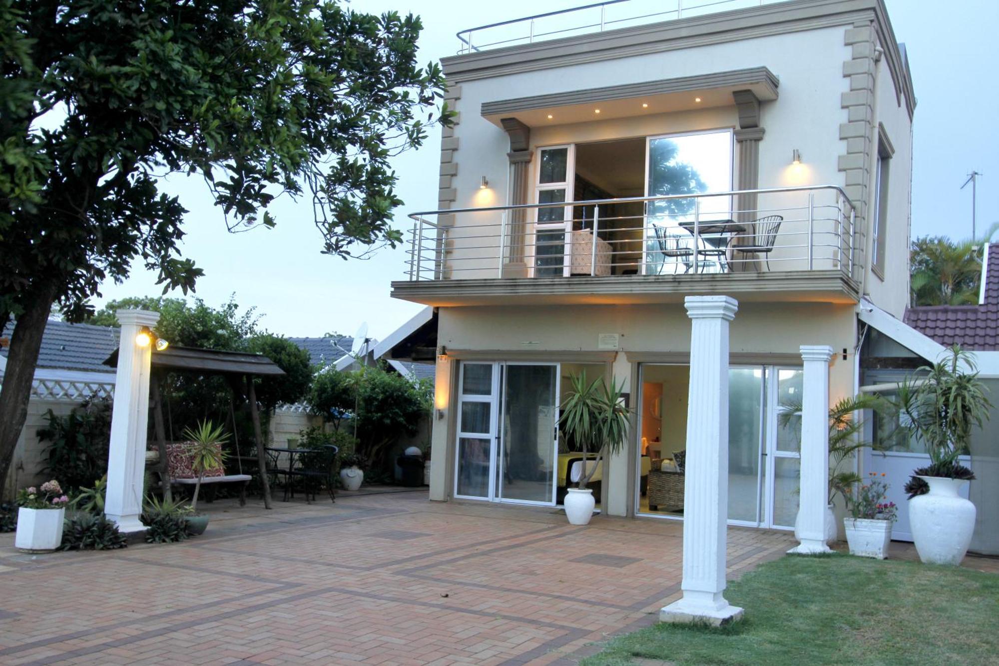 Umhlanga Self Catering Guest House เดอร์บัน ภายนอก รูปภาพ
