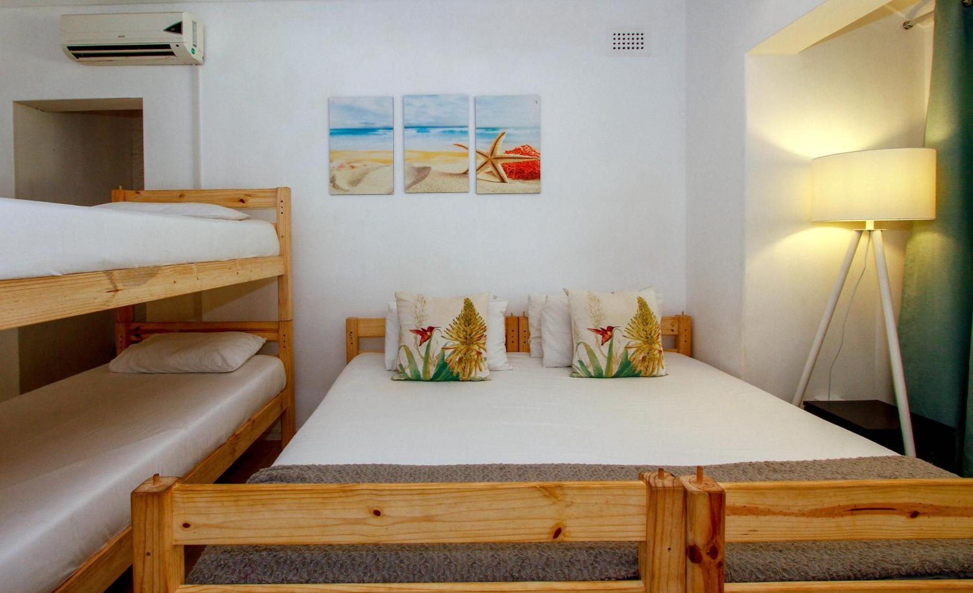 Umhlanga Self Catering Guest House เดอร์บัน ภายนอก รูปภาพ